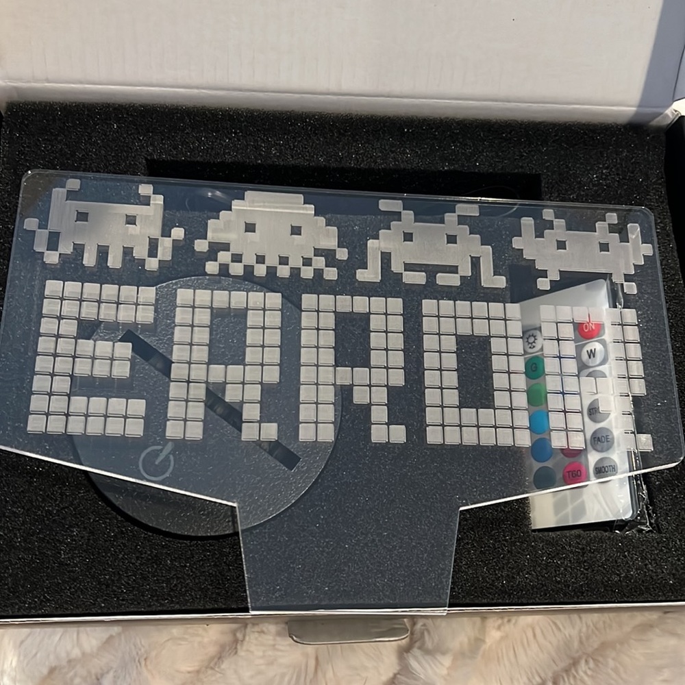 NWT 3D Multi Color Lamp Sign Video Game Error - Picture 3 of 5